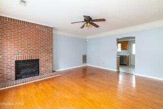 203 Sweetgum Ln in Oak Ridge, TN - Building Photo - Building Photo