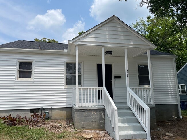 property at 1201 NE 25th St