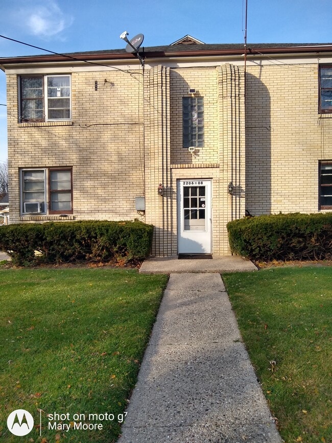 2206 8th Ave, Unit #2