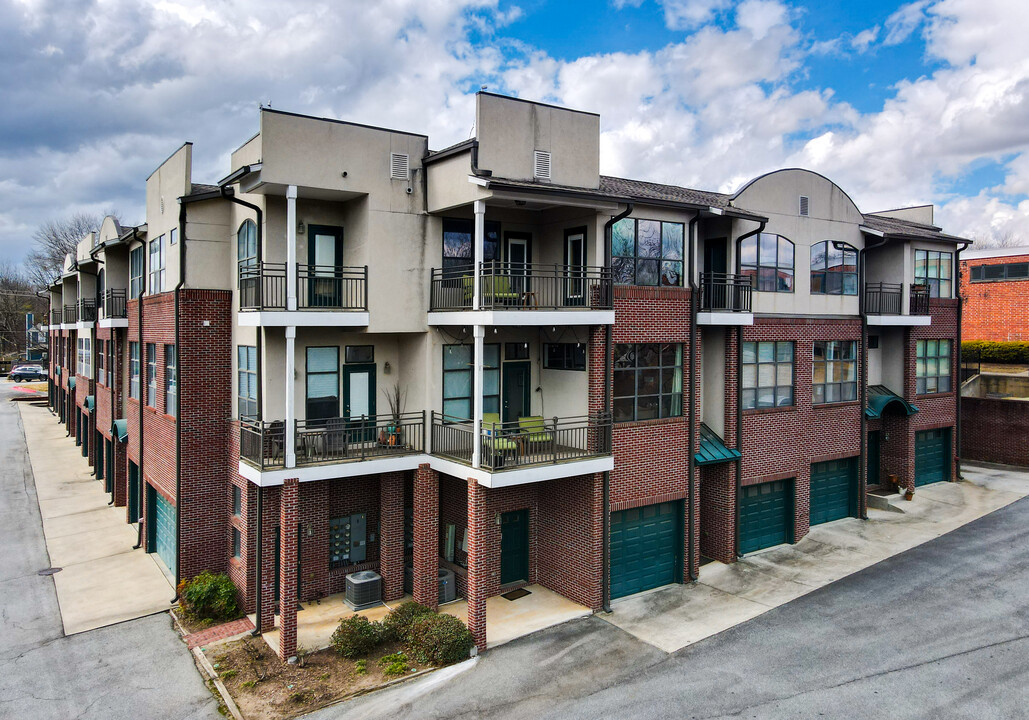 South Park Lofts in Atlanta, GA - Foto de edificio