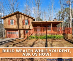 3691 Kraddle Creek Dr in Covington, GA - Building Photo