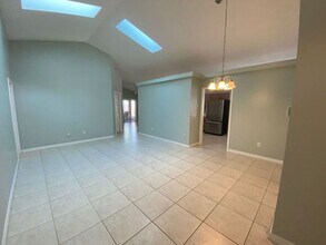 322 Riunite Cir in Winter Springs, FL - Building Photo - Building Photo