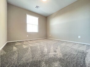 11978 Tomales Bay St in Las Vegas, NV - Building Photo - Building Photo