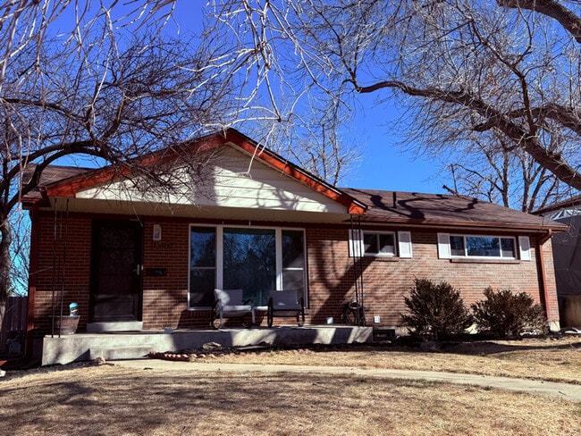 property at 10460 Livingston Dr