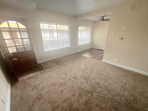 2115 Placentia Ave in Costa Mesa, CA - Building Photo - Building Photo
