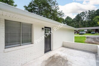 7713 Nautical Way-Unit -"B" in Chattanooga, TN - Building Photo - Building Photo