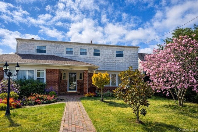 property at 874 Seamans Nck Rd