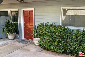 2021 California Ave in Santa Monica, CA - Building Photo - Building Photo