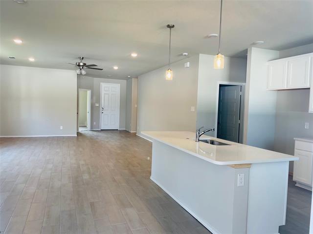 5937 Revere Dr in Providence Village, TX - Building Photo