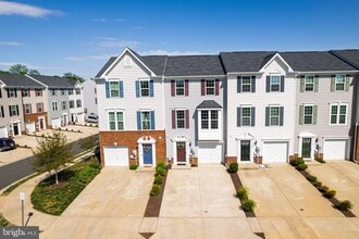 6196 Willow Pl in Bealeton, VA - Building Photo - Building Photo