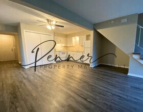 509 NE Newport Dr in Lee's Summit, MO - Building Photo - Building Photo