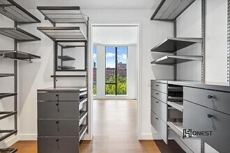 150 Rivington St in New York, NY - Foto de edificio - Building Photo