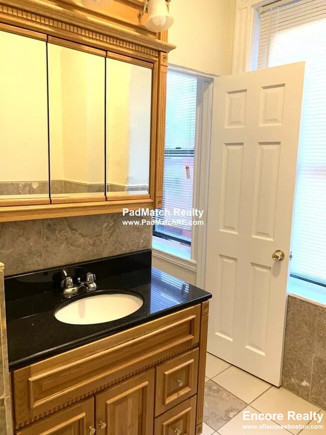 313 Huntington Ave in Boston, MA - Building Photo - Building Photo