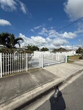 22020 SW 114th Ave in Goulds, FL - Building Photo - Building Photo