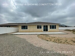 25513 Square Dr in Homeland, CA - Building Photo - Building Photo