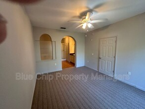 14200 Avalon Rd in Winter Garden, FL - Foto de edificio - Building Photo