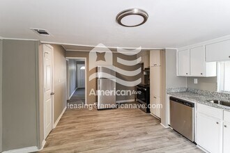 1211 Laura Ave in Warner Robins, GA - Building Photo - Building Photo