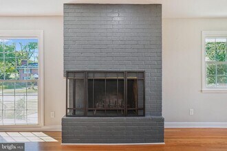 5953 Lowell Ave in Alexandria, VA - Building Photo - Building Photo