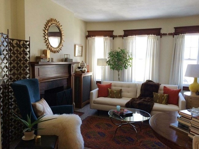 401 Wayland Ave, Unit 401 Wayland