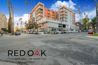 453 S Kenmore Ave in Los Angeles, CA - Building Photo - Building Photo