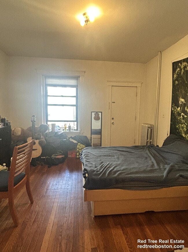 property at 23 Cummings Rd