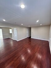 2409 Afton St in Temple Hills, MD - Foto de edificio - Building Photo