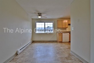 3283 SW 126th Ave in Beaverton, OR - Foto de edificio - Building Photo