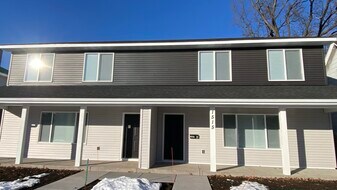 1515 Carroll Ave in St. Paul, MN - Building Photo