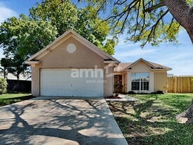 4908 Rambling Rose Pl in Tampa, FL - Building Photo