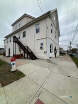 760 Washington Ave in West Haven, CT - Building Photo