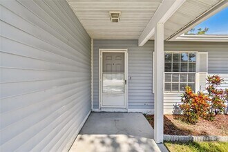 331 Feather Tree Dr in Clearwater, FL - Building Photo - Building Photo