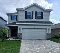 1046 Grantham Ln in Palm Bay, FL - Building Photo