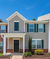 1593 Little Creek Dr in Lawrenceville, GA - Building Photo