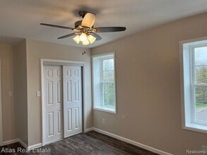 10241 Hegel Rd in Goodrich, MI - Building Photo - Building Photo