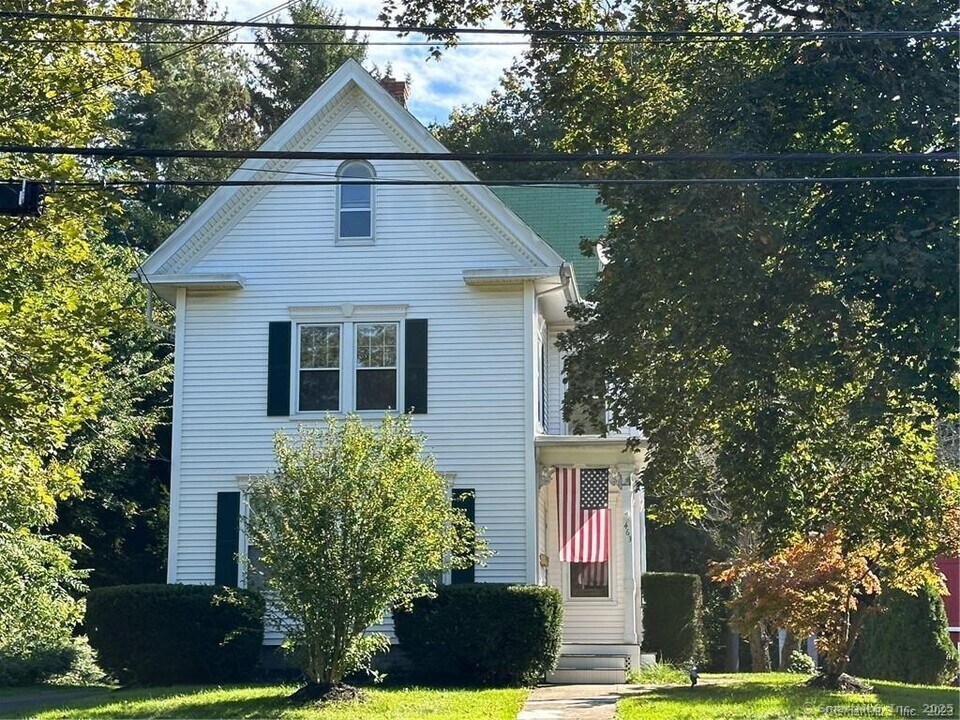463 N Main St in Wallingford, CT - Building Photo