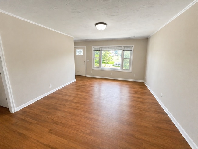 705 Depot St NE in Christiansburg, VA - Building Photo - Building Photo