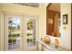 703 SW Santa Barbara Pl in Cape Coral, FL - Building Photo - Building Photo