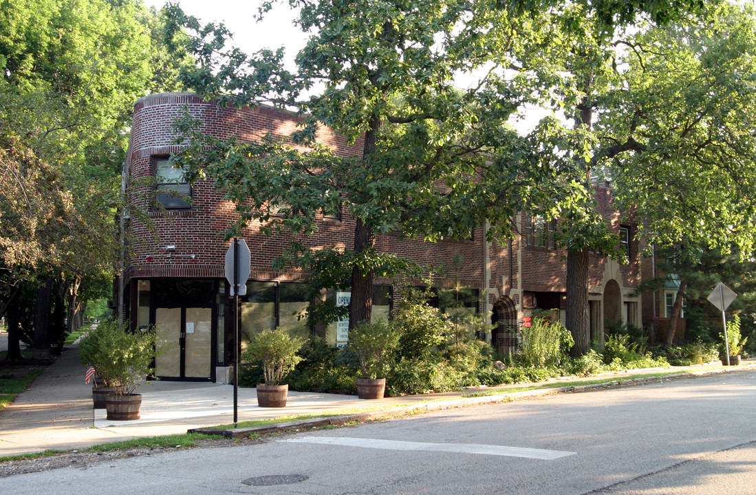 Mixed Use:Suaganash/Chicago in Chicago, IL - Foto de edificio