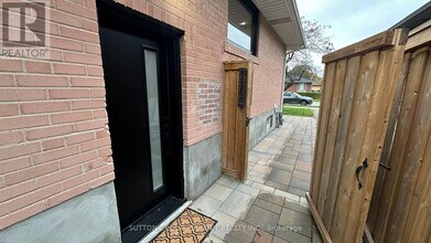 12 Brampton Rd in Toronto, ON - Building Photo - Building Photo