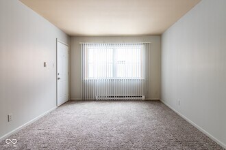 5909 Devington Rd in Indianapolis, IN - Building Photo - Building Photo