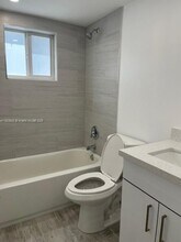 1327 SW 3rd St in Miami, FL - Building Photo - Building Photo