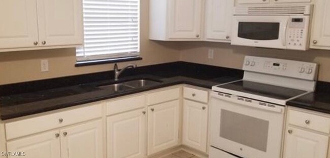 property at 3325 Arpt Rd S