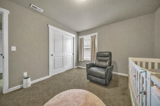 508 L St NE in Quincy, WA - Foto de edificio - Building Photo