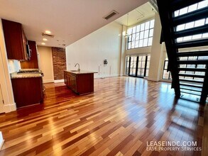 1600 Clarendon Blvd in Arlington, VA - Building Photo - Building Photo