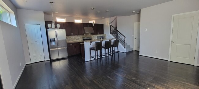 15808 14th Ave W in Lynnwood, WA - Foto de edificio - Building Photo