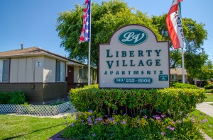 Liberty Village Apartments in Richmond, CA - Foto de edificio