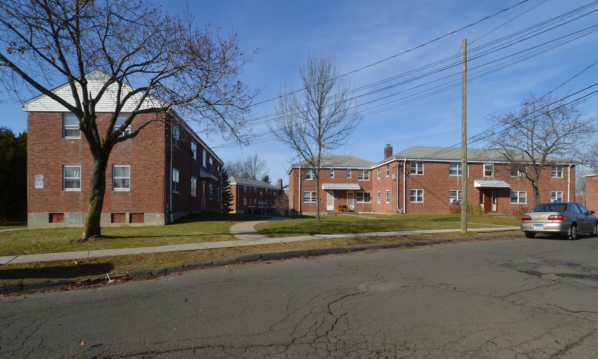 Veteran Terrace in East Hartford, CT - Building Photo