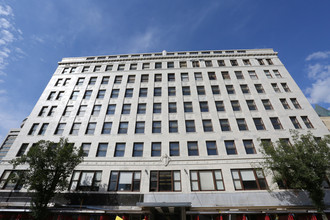 Century Building in Milwaukee, WI - Foto de edificio - Building Photo