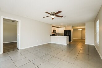 11437 Stone Pine St in Riverview, FL - Building Photo - Building Photo