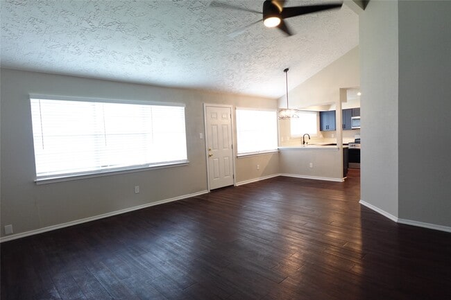 20018 Cottonglade Ln in Humble, TX - Building Photo - Building Photo